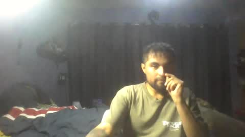 Snapshot of hanuque chatting on 06-12-26, 01:48 Hanuque online show from 06-12-26, 01:48