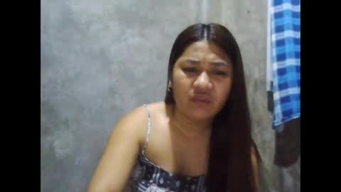 happy00725310 online show from 12-23-24, 10:33