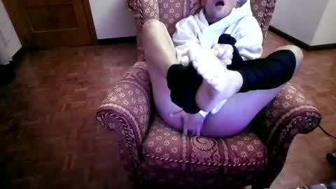 Snapshot of happy_fox57 chatting on 01-13-26, 03:39 happy_fox57 online show from 01-13-26, 03:39