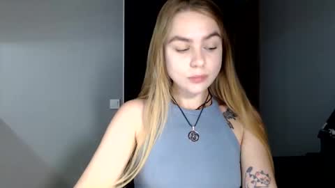 Snapshot of happy_fox_ chatting on 05-19-26, 08:48 happy_fox_ online show from 05-19-26, 08:48