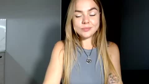 Snapshot of happy_fox_ chatting on 07-21-26, 11:07 happy_fox_ online show from 07-21-26, 11:07