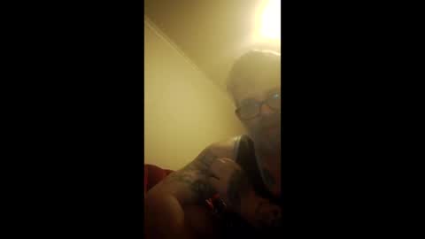 Snapshot of happydick69a chatting on 02-02-26, 06:06 happydick69a online show from 02-02-26, 06:06