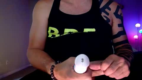 Josh Hamilton online show from 04-04-26, 12:13