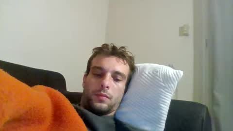 Snapshot of happyfunnyboy79 chatting on 05-21-26, 01:01 happyfunnyboy79 online show from 05-21-26, 01:01