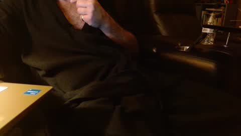 Jhonassmann12 online show from 12-10-24, 08:40