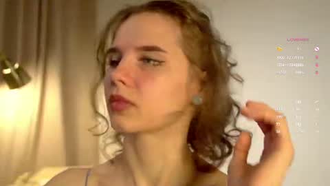 Evy  online show from 06-13-26, 09:35