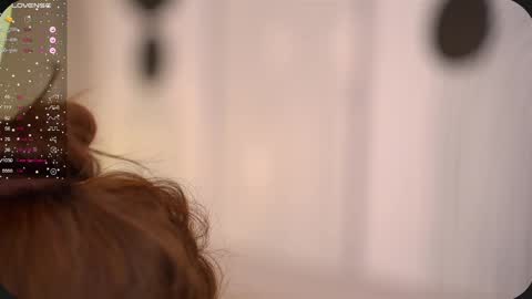 Snapshot of happyvivy chatting on 03-10-25, 08:15 Vivy online show from 03-10-25, 08:15