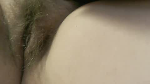 Snapshot of happyyuma chatting on 10-23-25, 01:21 happyyuma online show from 10-23-25, 01:21