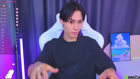 Mark online show from 11-28-25, 11:02