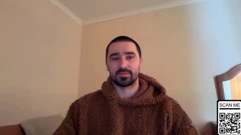 Snapshot of hard_to_obey chatting on 02-07-26, 01:59 Vadim online show from 02-07-26, 01:59