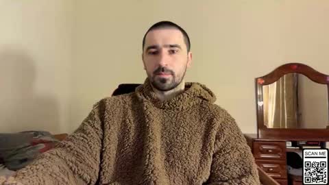 Snapshot of hard_to_obey chatting on 02-26-26, 06:29 Vadim online show from 02-26-26, 06:29