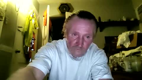 Snapshot of hardalt chatting on 09-19-25, 03:41 hardalt online show from 09-19-25, 03:41