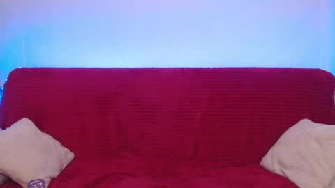 Snapshot of hardcore_x chatting on 11-04-25, 11:37 Emily online show from 11-04-25, 11:37