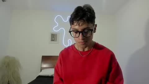 kade and demi independent models online show from 03-17-26, 01:10