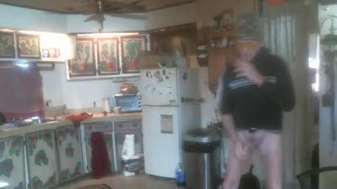 Snapshot of hardinhand44 chatting on 02-01-25, 08:05 john nobles online show from 02-01-25, 08:05