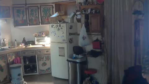 Snapshot of hardinhand44 chatting on 03-10-25, 04:35 john nobles online show from 03-10-25, 04:35