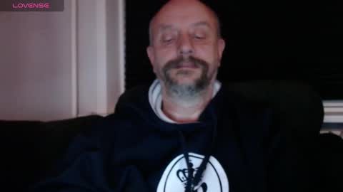 MrLazy online show from 12-26-24, 03:20