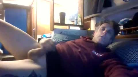 hardnthick online show from 12-17-25, 09:43