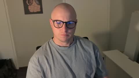 Stand Lee online show from 04-20-26, 12:46