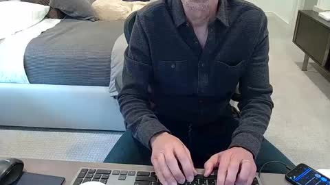 Straight Exhibitionist All Welcome online show from 02-10-25, 08:42