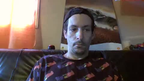 Snapshot of hardwoodqc chatting on 12-19-24, 06:01 hardwoodqc online show from 12-19-24, 06:01