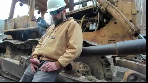 Snapshot of hardworkertn chatting on 12-16-25, 05:29 hardworkertn online show from 12-16-25, 05:29