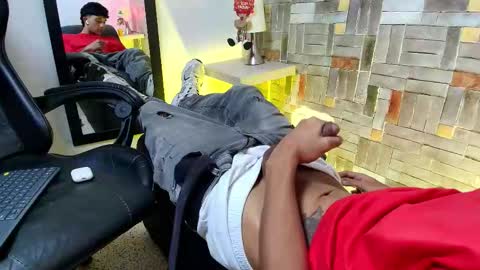 Snapshot of haresandpame_mds chatting on 01-06-26, 02:10 Hares online show from 01-06-26, 02:10