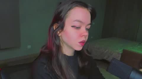 Miss Hari online show from 02-13-25, 07:35