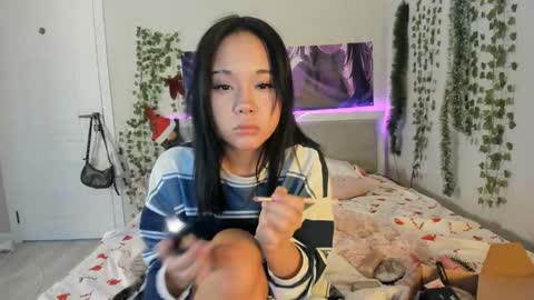 Maya online show from 11-24-25, 01:33