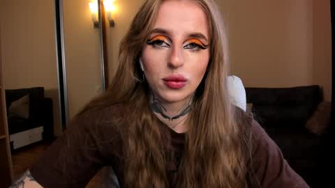 Julia online show from 04-08-26, 05:29