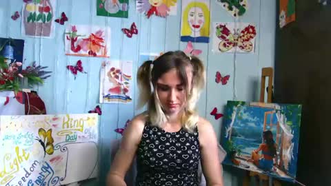 Mery online show from 05-18-26, 02:56