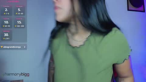 Snapshot of harmony_bigbreasts chatting on 09-23-25, 06:33 HELP ME GET 100 THUMBS UP    - INDEPENDENT MODEL        online show from 09-23-25, 06:33