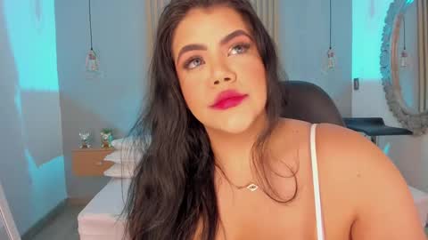 Snapshot of harmonybabe_ chatting on 02-23-25, 08:00 Harmony online show from 02-23-25, 08:00