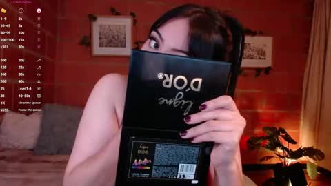 Harmony    Please help me to reach 100 thumbs up online show from 04-20-26, 03:53