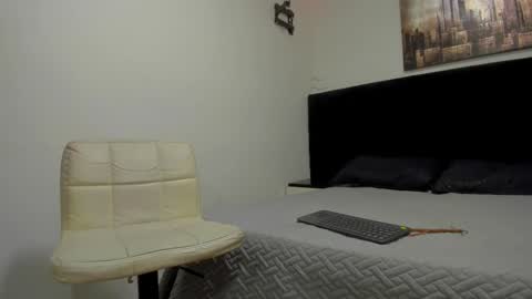 harold_999 online show from 10-27-25, 04:05