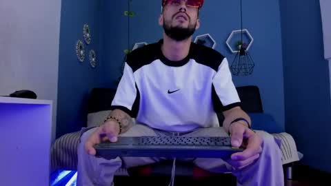 harold_999 online show from 05-22-26, 11:32