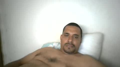 Snapshot of harpechediaz chatting on 06-30-26, 07:04 ricardo online show from 06-30-26, 07:04