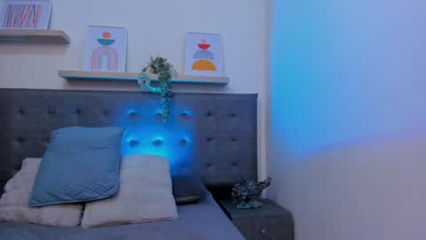 Harper  online show from 10-23-25, 05:29