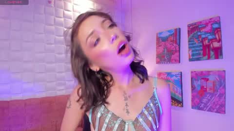 Snapshot of harperwest_ chatting on 07-17-26, 10:36 Harper online show from 07-17-26, 10:36