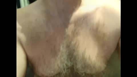 Snapshot of harry_banana chatting on 10-27-25, 12:42 harry_banana online show from 10-27-25, 12:42