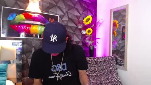 Harry online show from 01-16-25, 03:23