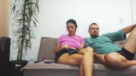 Snapshot of harrycum4you chatting on 04-09-26, 04:12 hannaandharri online show from 04-09-26, 04:12