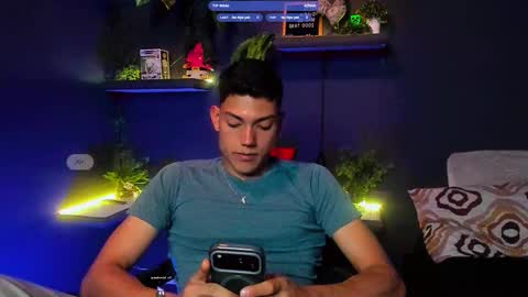 Snapshot of harrydavidsonx chatting on 02-19-26, 09:00 ... online show from 02-19-26, 09:00