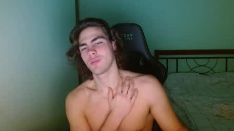 Snapshot of harryking1 chatting on 03-11-26, 02:28 harryking1 online show from 03-11-26, 02:28