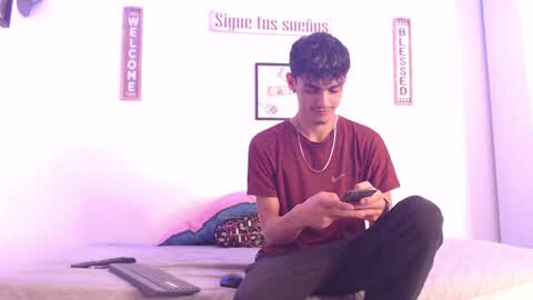 harry thomson online show from 12-27-24, 05:42