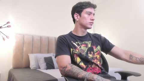 Harry Jones online show from 02-08-25, 05:18