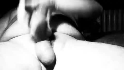 Snapshot of hartmut51 chatting on 11-17-25, 09:42 hartmut51 online show from 11-17-25, 09:42