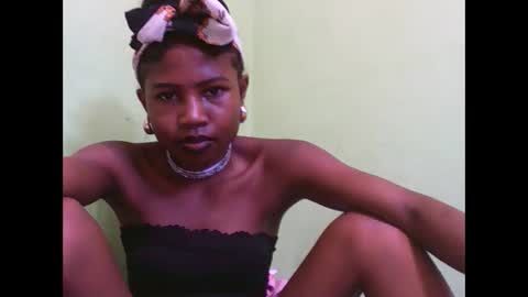 hasleyinah online show from 04-08-26, 12:05