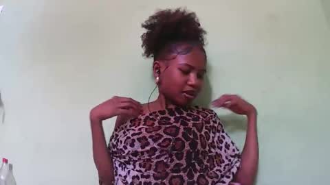 hasleyinah online show from 04-09-26, 07:03