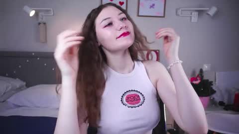 Snapshot of hasta_la_kissy chatting on 02-28-26, 05:08 Mary online show from 02-28-26, 05:08